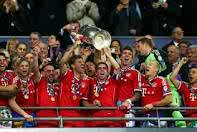 Bayern Munich lifting the 2013 UCL trophy