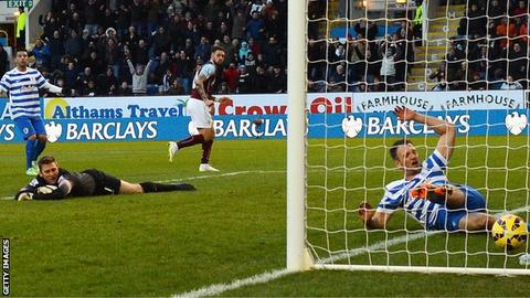 BURNLEY 2:1 QPR
S. Arfield 14', D.Ings 37'| C. Austin 33' (pen)